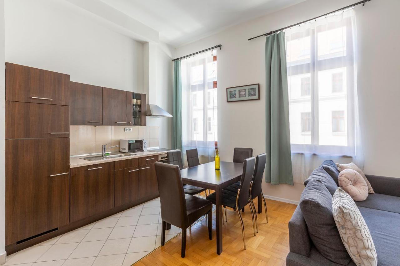 Central Gozsdu Aparment By Quentin Homes Boedapest Buitenkant foto